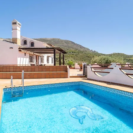 Holiday home Stunning In